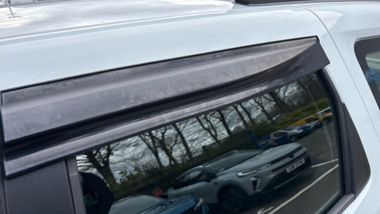 Dacia Duster 1.0 TCe 100 Comfort 5dr Bi Fuel Estate